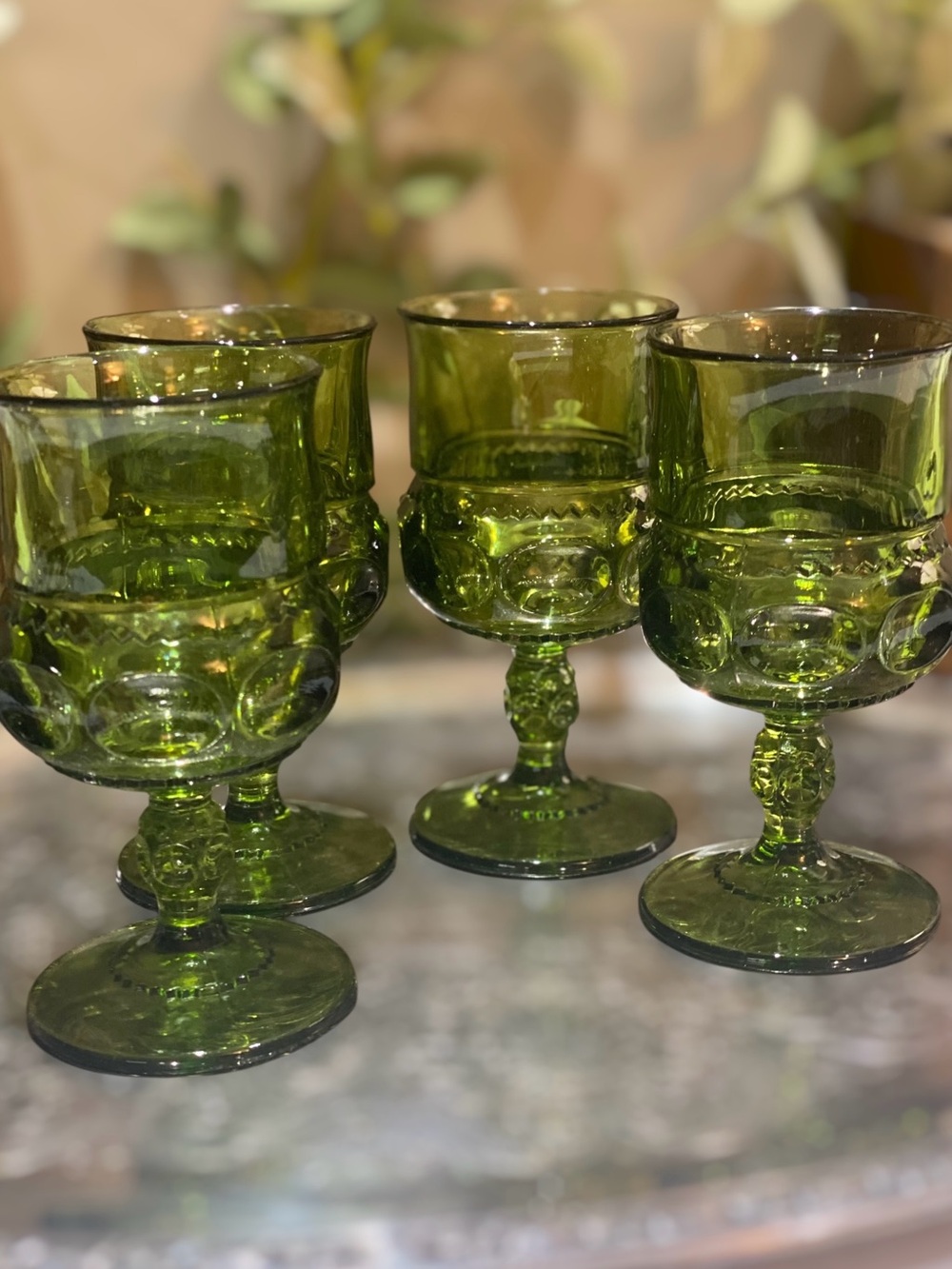 Vintage Indiana Glass Green Kings Crown Thumbprint Goblets Set 4 Water Wine - Picture 2 of 9